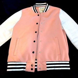 Trade mark Est.Model size 5’4 baby pink